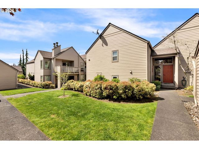 2306 Se BAYPOINT Dr, Vancouver, WA 98683