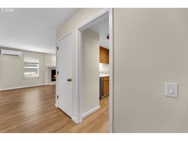 2306 Se BAYPOINT Dr, Vancouver, WA 98683