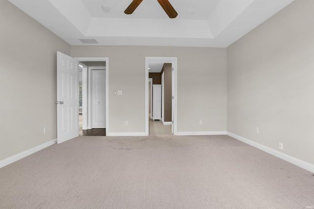 196 Quail Crossing Drive, Boonville, IN 47601