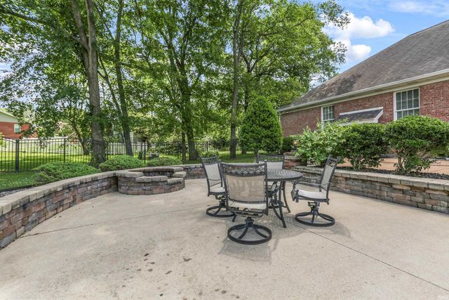 196 Quail Crossing Drive, Boonville, IN 47601
