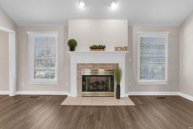 196 Quail Crossing Drive, Boonville, IN 47601