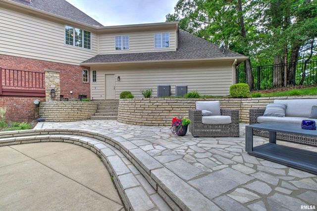 112 W GREYSTONE Court, Dunlap, IL 61525