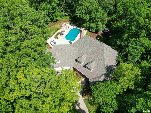 112 W GREYSTONE Court, Dunlap, IL 61525