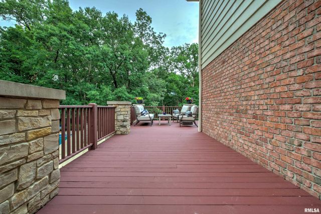 112 W GREYSTONE Court, Dunlap, IL 61525
