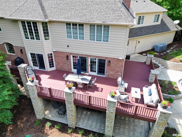 112 W GREYSTONE Court, Dunlap, IL 61525