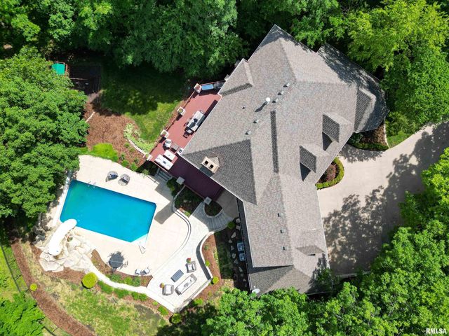 112 W GREYSTONE Court, Dunlap, IL 61525