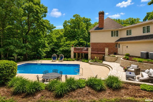 112 W GREYSTONE Court, Dunlap, IL 61525