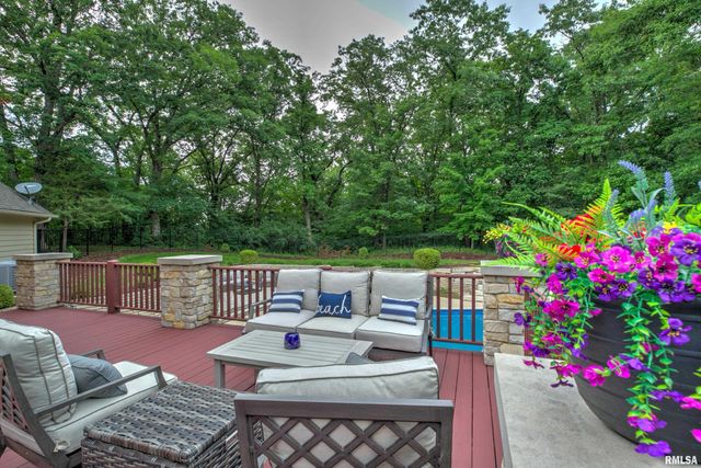 112 W GREYSTONE Court, Dunlap, IL 61525