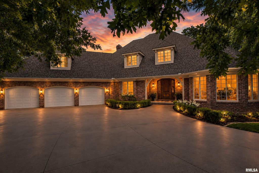 112 W GREYSTONE Court, Dunlap, IL 61525