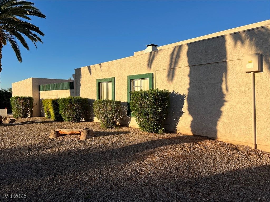 Image 3 of property listing at 3439 Del Marino Drive, Las Vegas, NV 89121