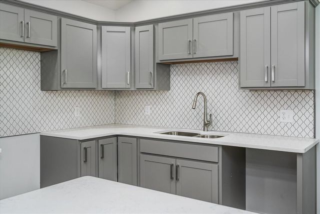 57723 Ryan Street, Mattawan, MI 49071