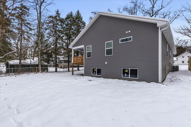 57723 Ryan Street, Mattawan, MI 49071