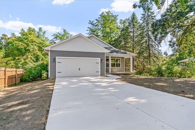 57723 Ryan Street, Mattawan, MI 49071