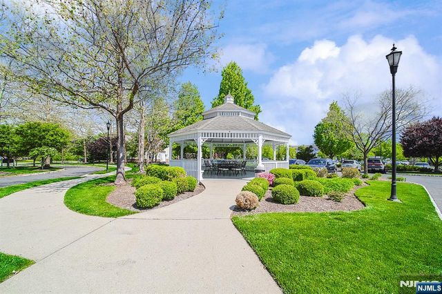 1302 The Plaza 1302, Tenafly, NJ 07670