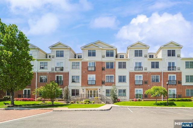 1302 The Plaza 1302, Tenafly, NJ 07670