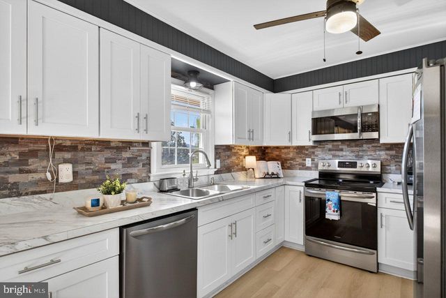 5092 DOGWOOD DR, Mount Jackson, VA 22842
