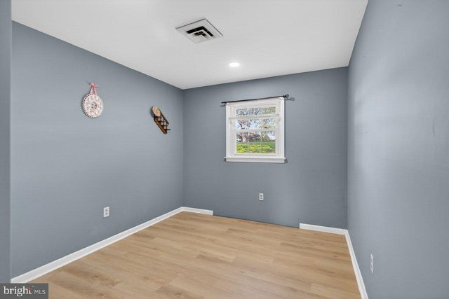 5092 DOGWOOD DR, Mount Jackson, VA 22842