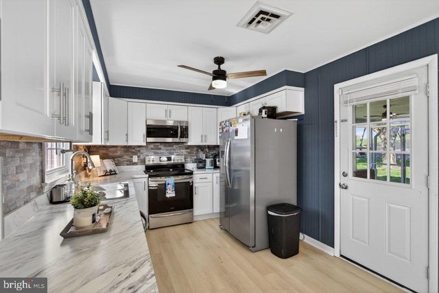 5092 DOGWOOD DR, Mount Jackson, VA 22842