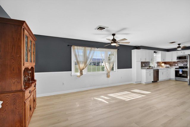 5092 DOGWOOD DR, Mount Jackson, VA 22842