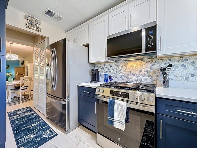 3018 59TH STREET S 103, Gulfport, FL 33707
