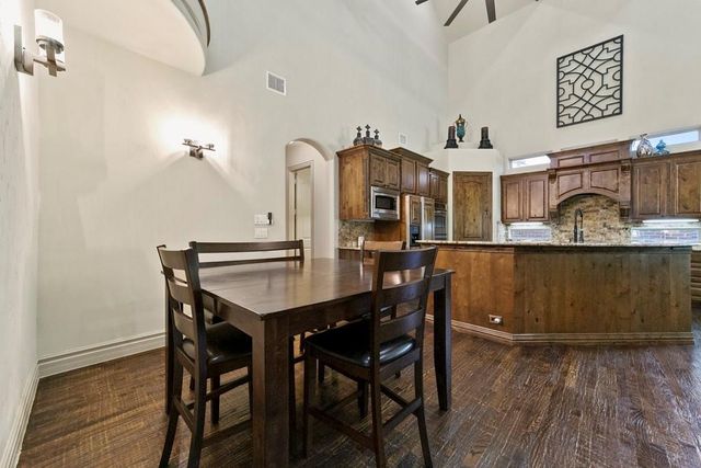 6719 Springwood Lane, Garland, TX 75044