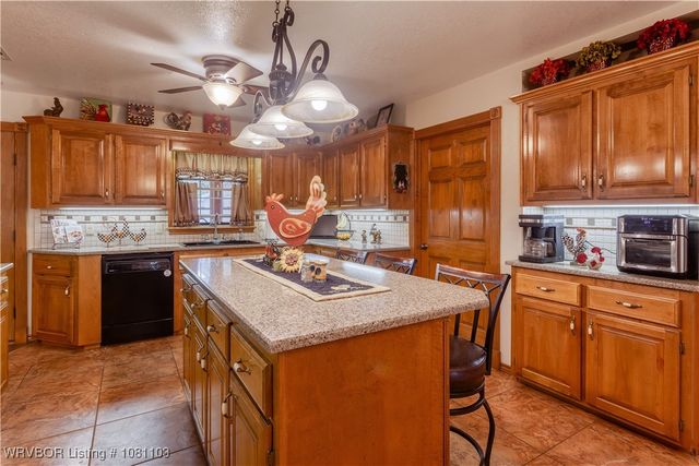 62 N Kibler Highway, Alma, AR 72921