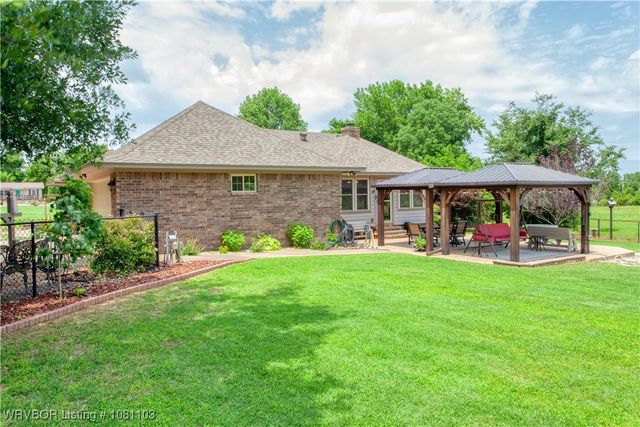 62 N Kibler Highway, Alma, AR 72921