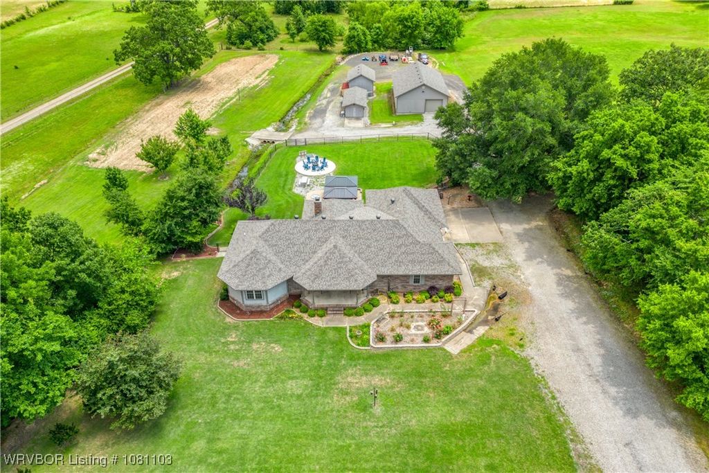 62 N Kibler Highway, Alma, AR 72921