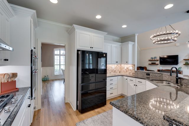 7300 Stirrup Ln, Fairview, TN 37062
