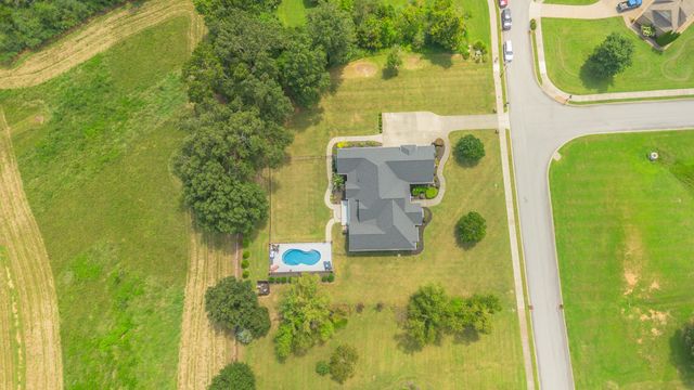 7300 Stirrup Ln, Fairview, TN 37062