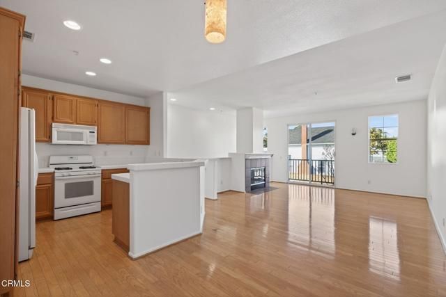 2389 N Ventura Avenue, Ventura, CA 93001