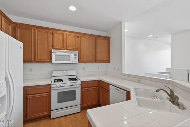 2389 N Ventura Avenue, Ventura, CA 93001