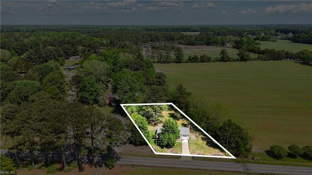 8157 Glass RD, Hayes, VA 23072