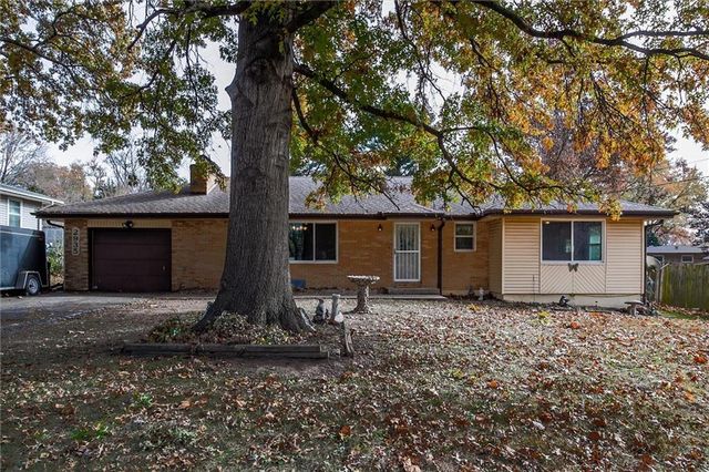 2935 N 64th Street, Kansas City, KS 66104