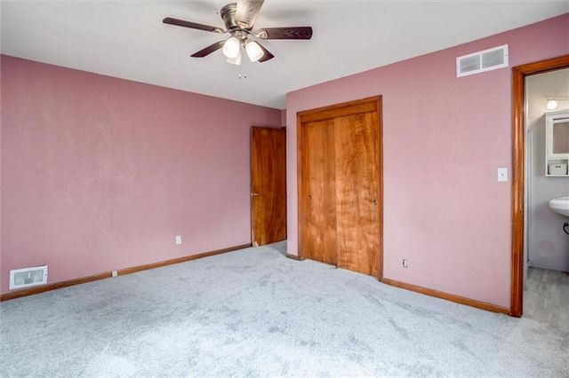 2935 N 64th Street, Kansas City, KS 66104