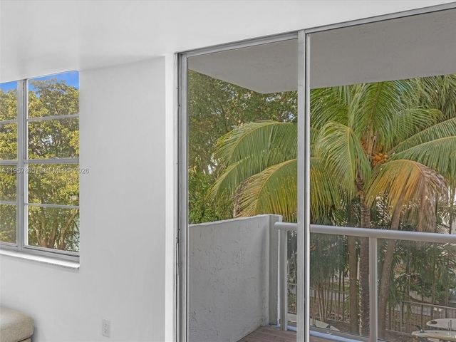 10000 W Bay Harbor Dr 201, Bay Harbor Islands, FL 33154