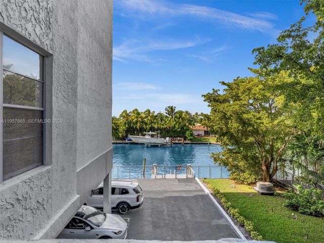 10000 W Bay Harbor Dr 201, Bay Harbor Islands, FL 33154
