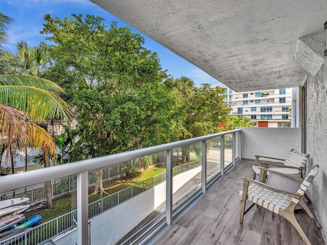 10000 W Bay Harbor Dr 201, Bay Harbor Islands, FL 33154