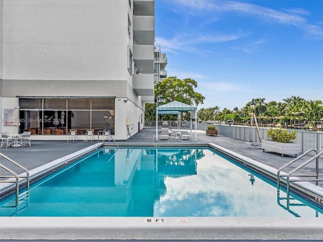 10000 W Bay Harbor Dr 201, Bay Harbor Islands, FL 33154