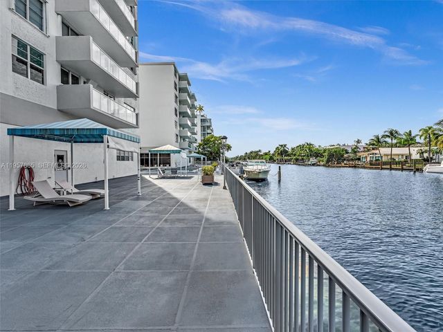 10000 W Bay Harbor Dr 201, Bay Harbor Islands, FL 33154