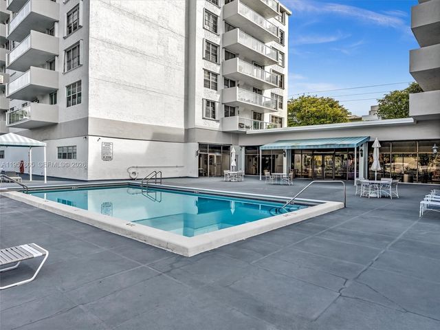 10000 W Bay Harbor Dr 201, Bay Harbor Islands, FL 33154