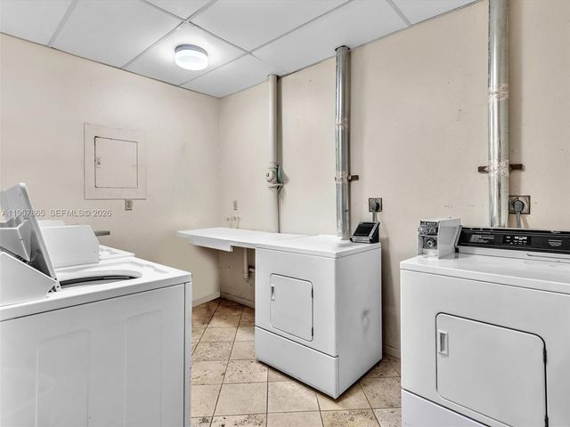 10000 W Bay Harbor Dr 201, Bay Harbor Islands, FL 33154