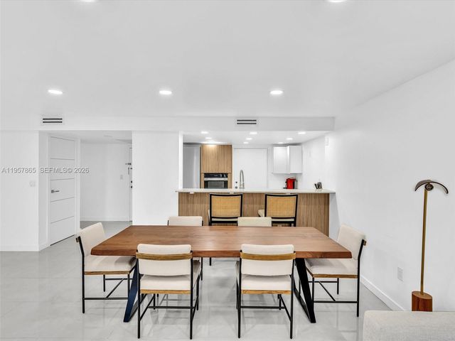 10000 W Bay Harbor Dr 201, Bay Harbor Islands, FL 33154