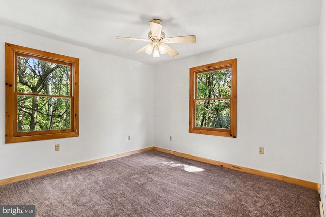 1093 GOSHEN MILL RD, Peach Bottom, PA 17563
