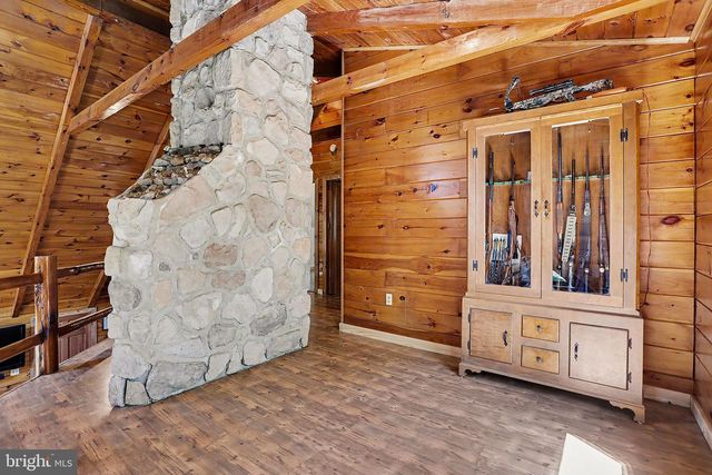 1093 GOSHEN MILL RD, Peach Bottom, PA 17563