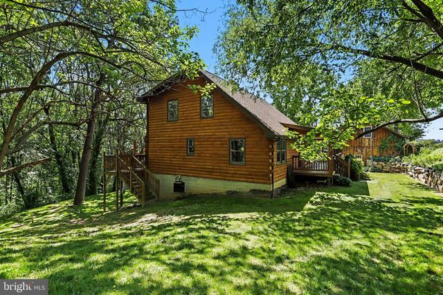 1093 GOSHEN MILL RD, Peach Bottom, PA 17563