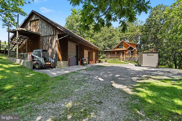 1093 GOSHEN MILL RD, Peach Bottom, PA 17563