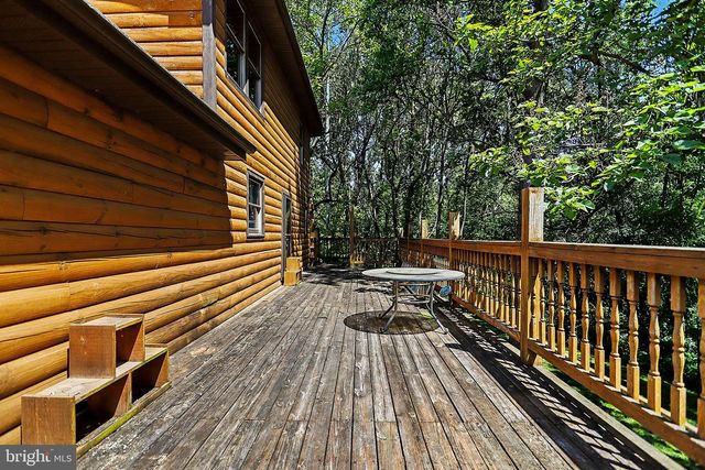 1093 GOSHEN MILL RD, Peach Bottom, PA 17563
