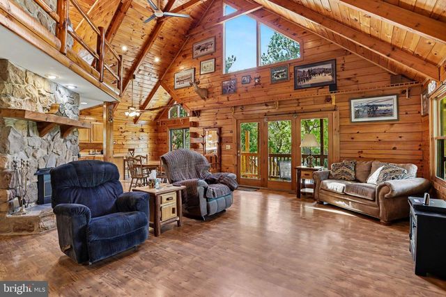 1093 GOSHEN MILL RD, Peach Bottom, PA 17563