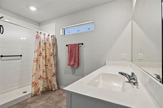 320 Sculptors Crossing, Springtown, TX 76082